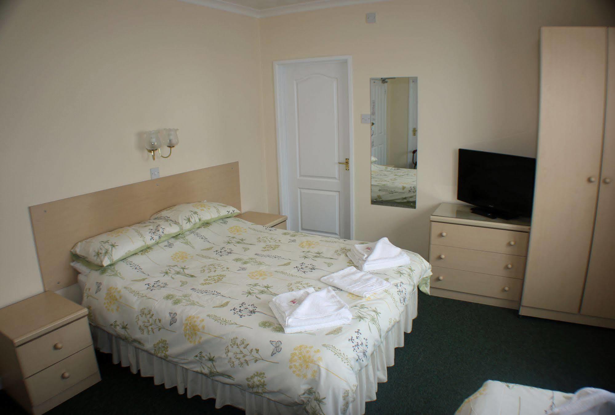 The Glendeveor Hotel New Quay Kültér fotó